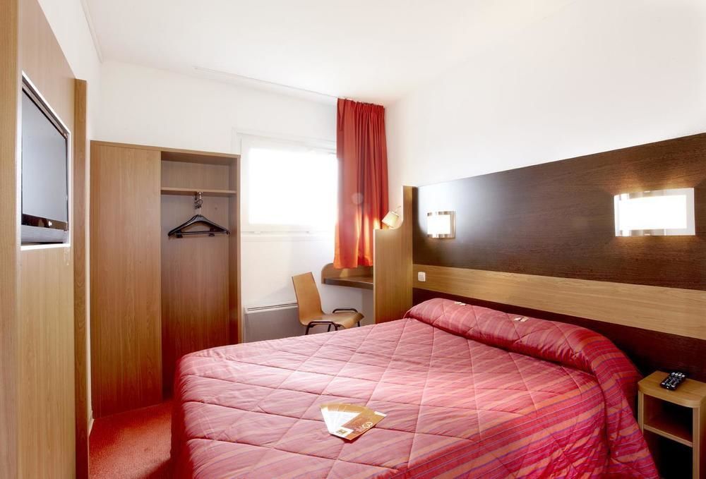 Hotelf1 Longwy Bagian luar foto